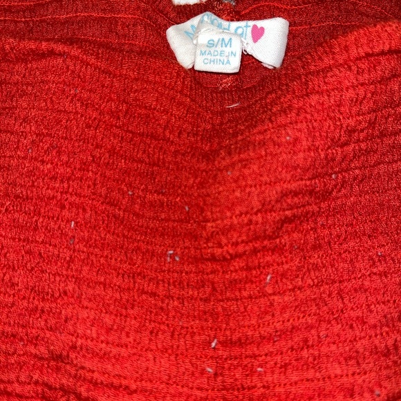 Red high waisted flowy shorts with lace - Picture 4 of 5